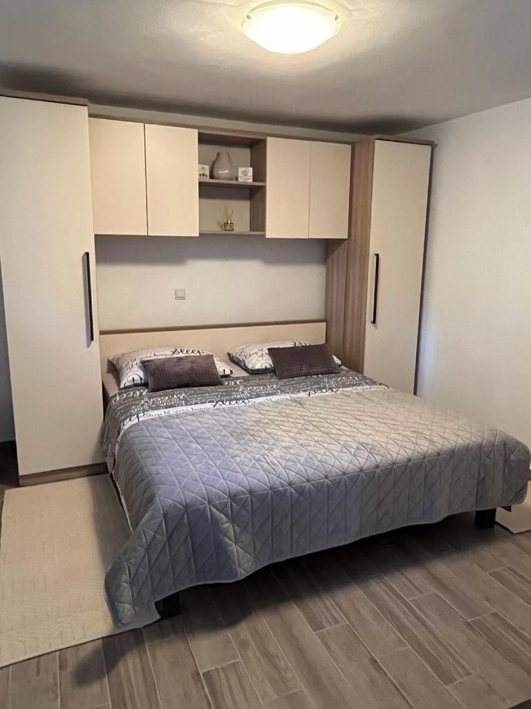 Marilu Apartment Korcula Town Bagian luar foto